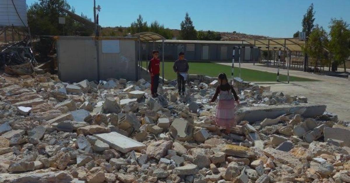تهديد 84 مدرسة بالهدم في الضفة والقدس.. خطر يحدق بآلاف الطلاب