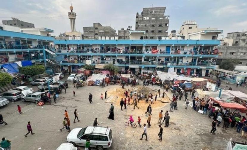اللجنة المشتركة للاجئين تطالب الأونروا باعتماد التعليم الوجاهي