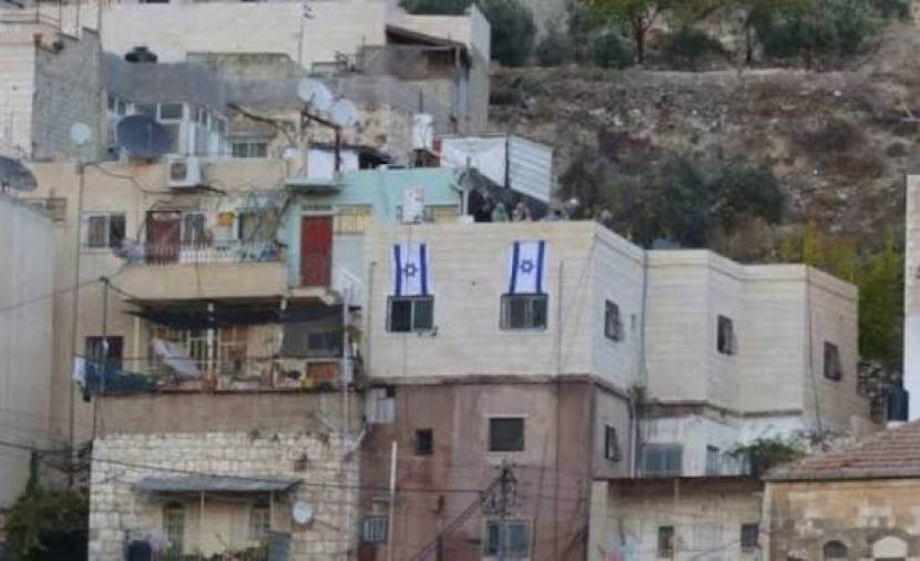 أمر إخلاء إسرائيلي لمنزل وأجزاء من منزلين في بلدة سلوان