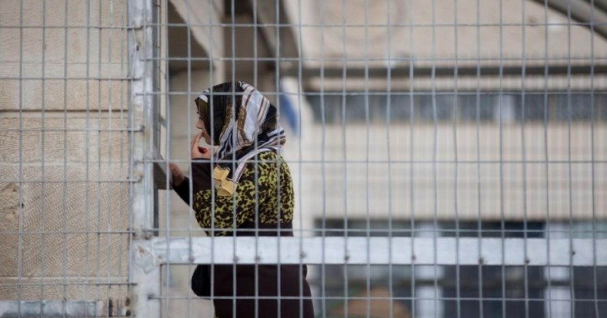 تدهور صحي حاد للأسيرتين سعد وصدقة في سجن الدامون