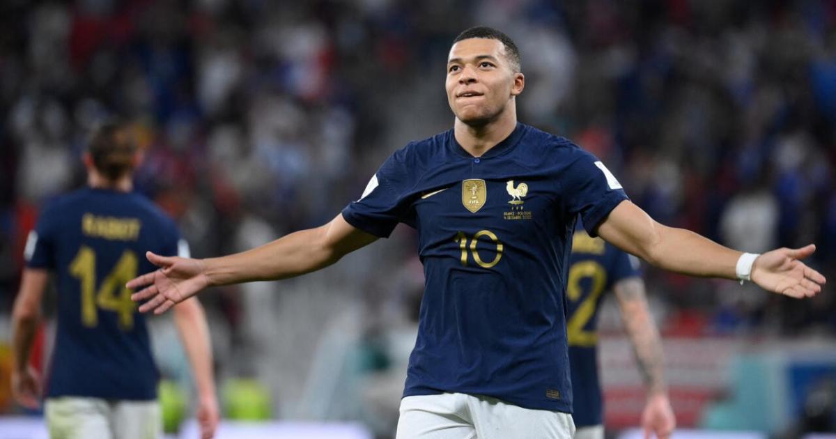 لاعب غزاوي يوجه رسالة لرونالدو بعد انتقاله لريال مدريد