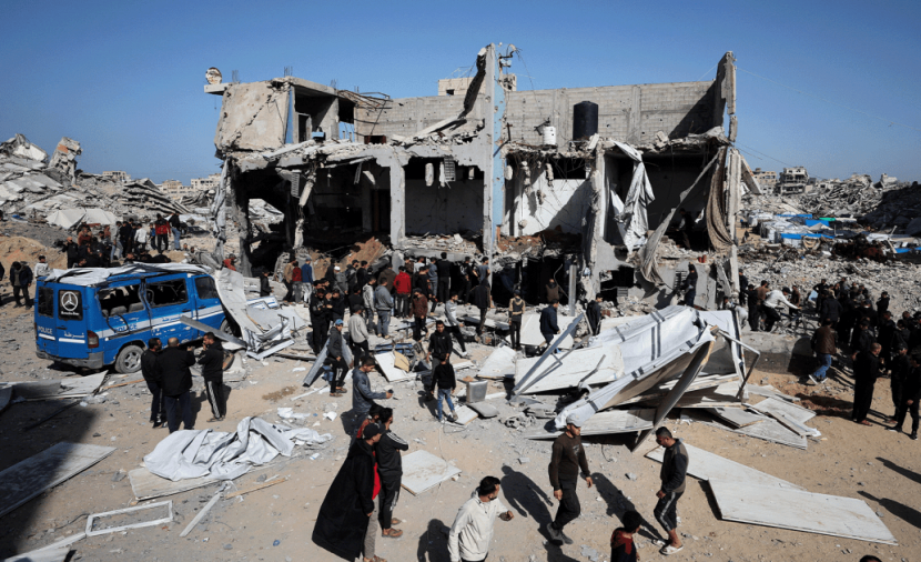 مركز حقوقي يطالب بتحقيق دولي بعد استهداف مقر شرطة في غزة