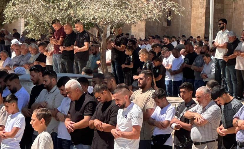 حماس تطالب بتكثيف الرباط في الأقصى والتصدي لمحاولات التهويد
