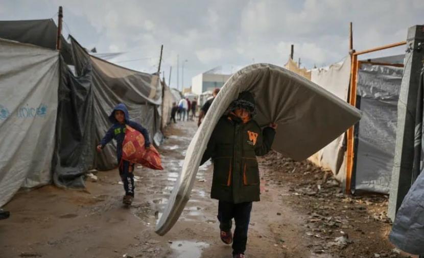 94% من سكان غزة بلا مأوى كافٍ.. تقرير نرويجي يحصي 1.98 مليون محتاج