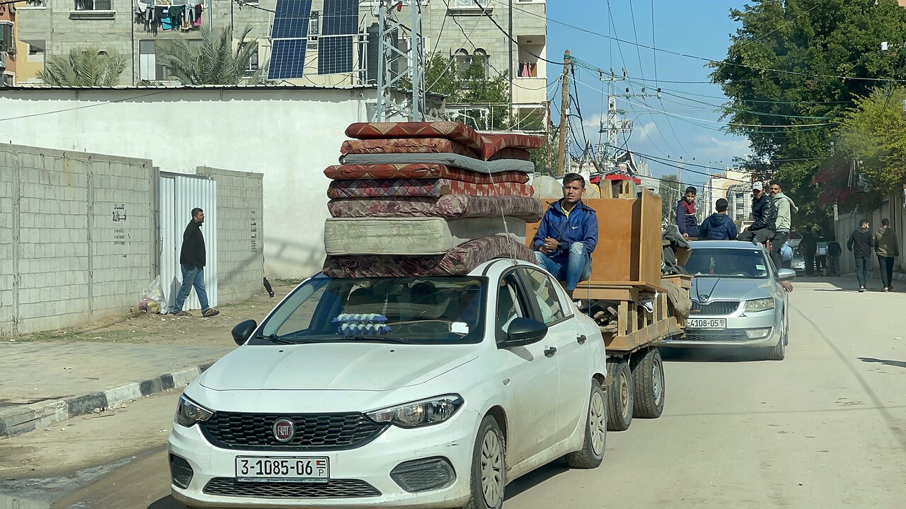 70% من مركبات غزة خارج الخدمة.. تحذير من انهيار قطاع النقل